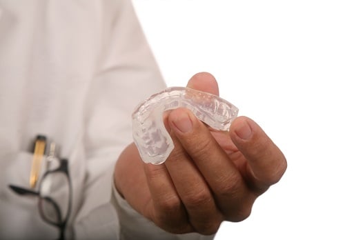 Signs of an Oral Appliance Allergy to Be Watchful Of